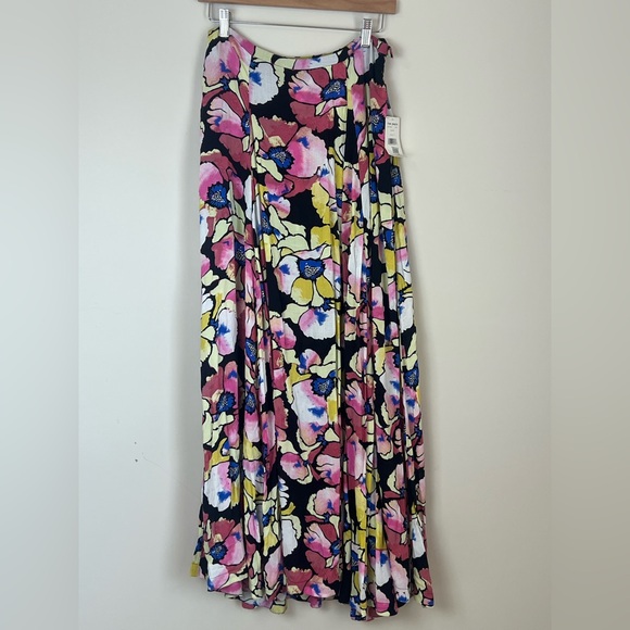 Free People Dresses & Skirts - NWT Free People Maxi Skirt Side Slit Flowy Size 8